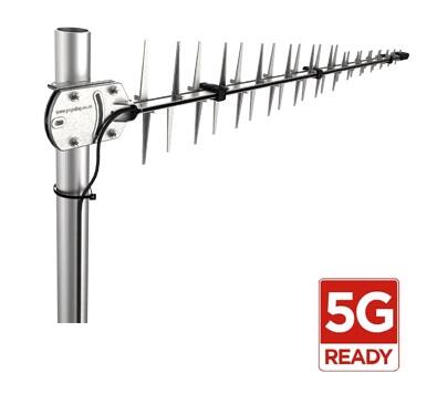 Poynting LPDA-92 Antenna 698-3800MHz, 11dBi, 7m SMA/m