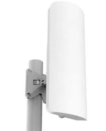 mANTBox 802.11ac 15dBi 120deg Integrated Sector Antenna